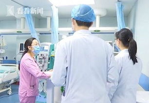 二十岁肠粉侠 天天吃外卖，在ICU里醒了一个星期